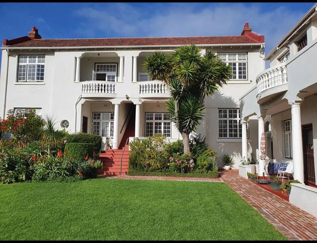 2 BEDROOM APARTMENT FOR SALE IN GREEN POINT